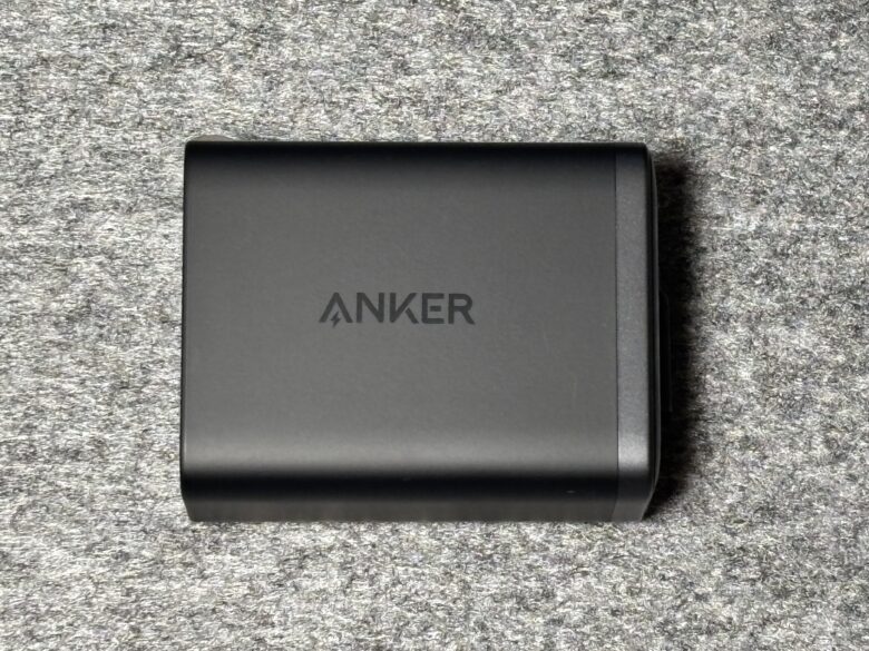Anker Nano Charger (35W, 巻取り式 USB-Cケーブル)