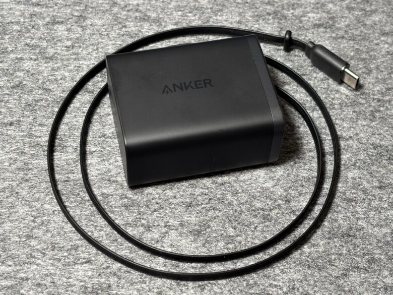 Anker Nano Charger (35W, 巻取り式 USB-Cケーブル)