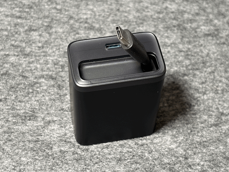 Anker Nano Charger (35W, 巻取り式 USB-Cケーブル)